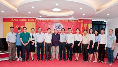 Lễ kết nạp Đảng viên mới cho đồng chí Nguyễn Phong Phú