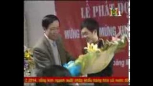 [video] HN1 - VinaCert được Liên đoàn Lao động Quận trao bằng khen trong lễ phát động thi đua 2014